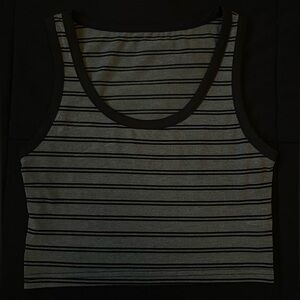 Greens and black romwe cropped tank top